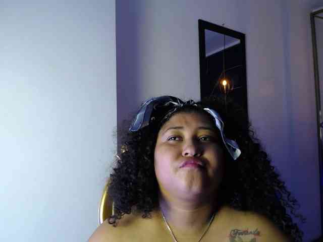 Ayliinn Live Webcam on BongaCams