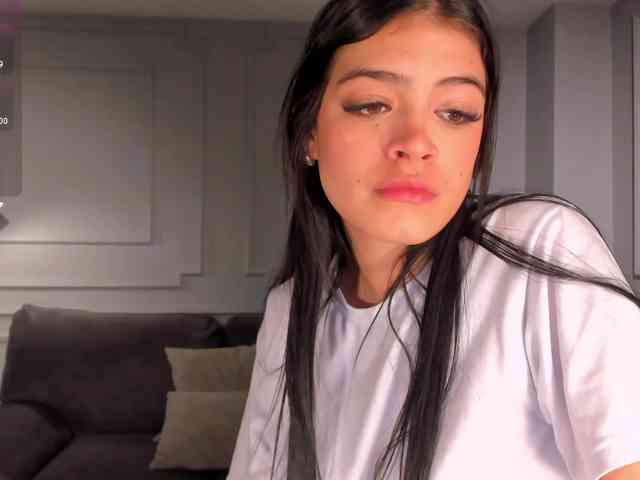 NiaMiller webcam