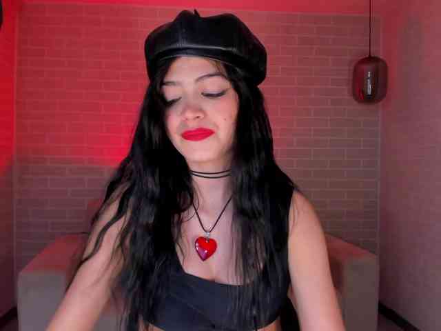 NiaMiller webcam