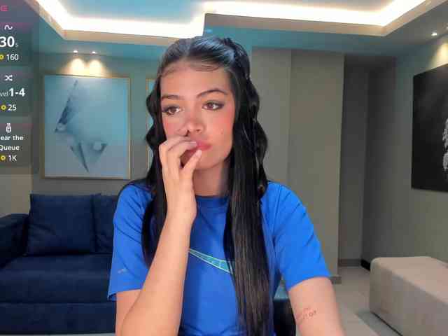 NiaMiller webcam