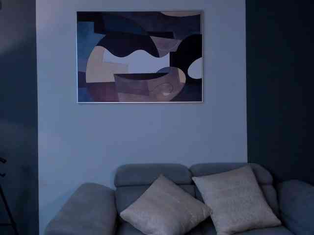 NiaMiller webcam