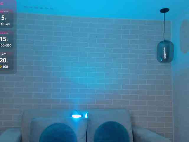 NiaMiller webcam