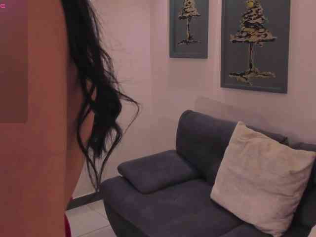 NiaMiller webcam
