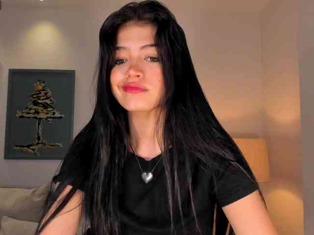 NiaMiller webcam