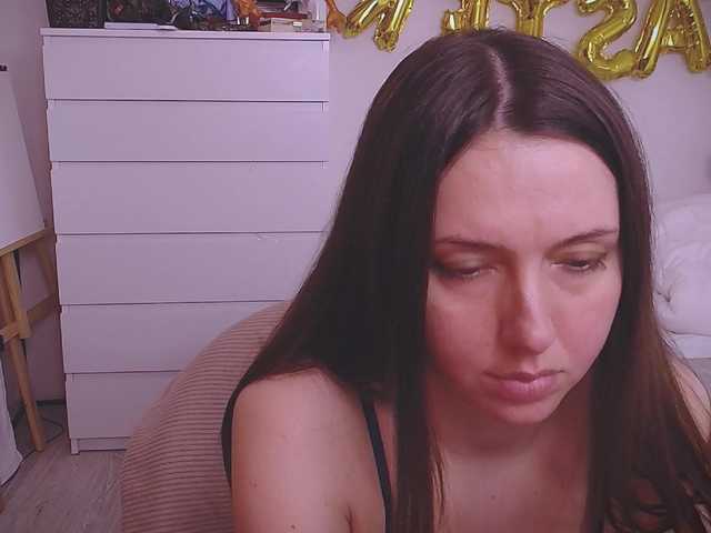 LOVEIS-'s BongaCams show and profile