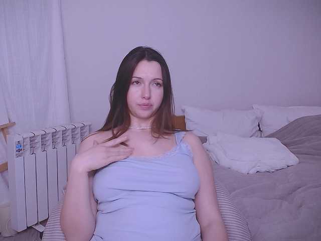 LOVEIS-'s BongaCams show and profile