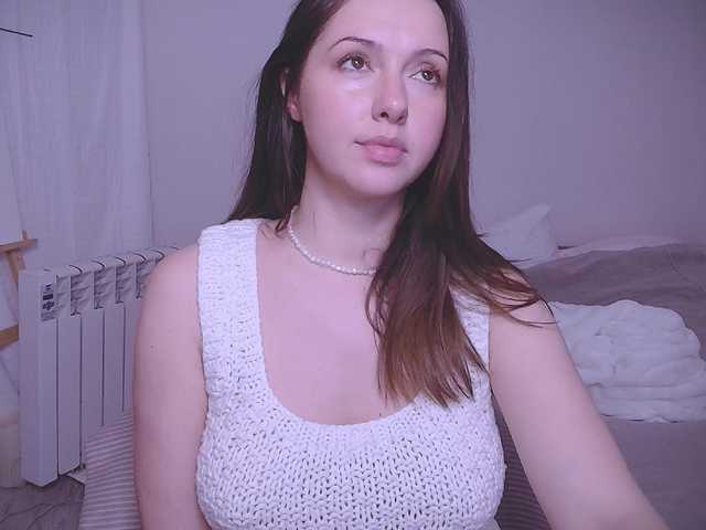 LOVEIS-'s BongaCams show and profile