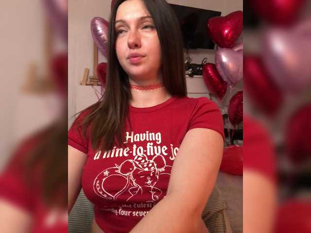 LOVEIS-'s BongaCams show and profile