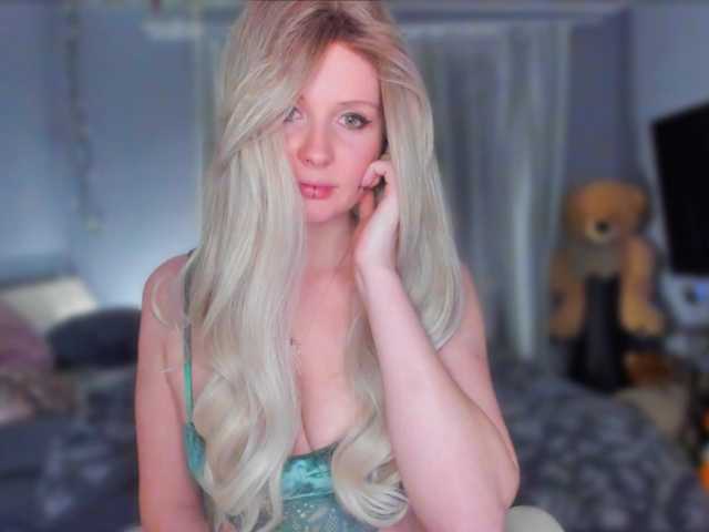 konopushka's BongaCams show and profile