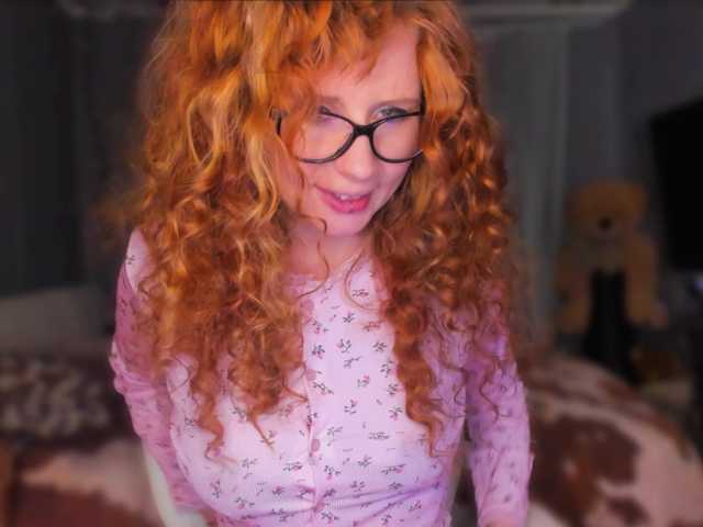 konopushka's BongaCams show and profile