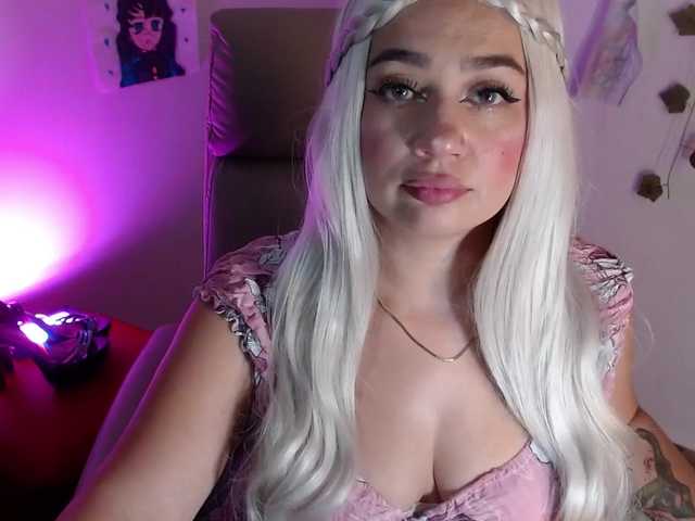 sweetfeeling30's BongaCams show and profile