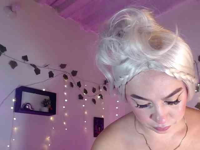 sweetfeeling30 webcam