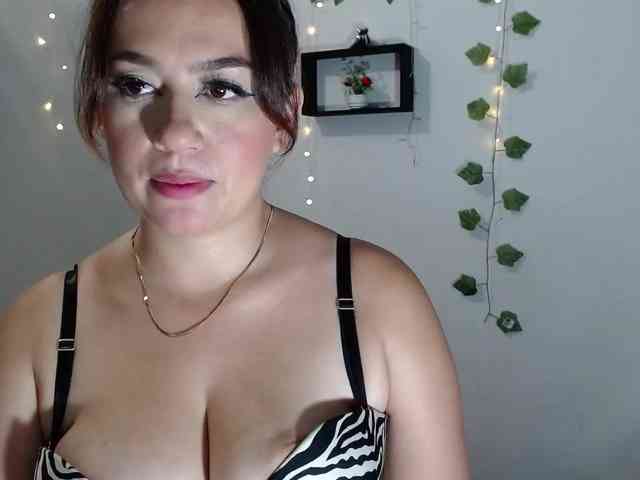 sweetfeeling30 webcam