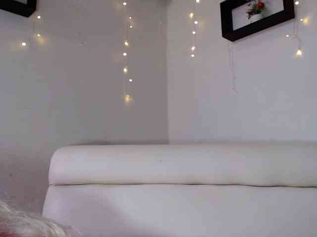 sweetfeeling30 webcam