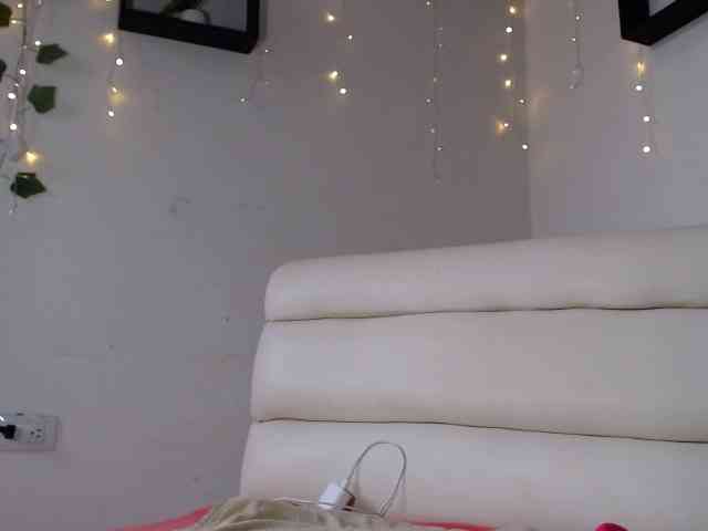 sweetfeeling30 webcam