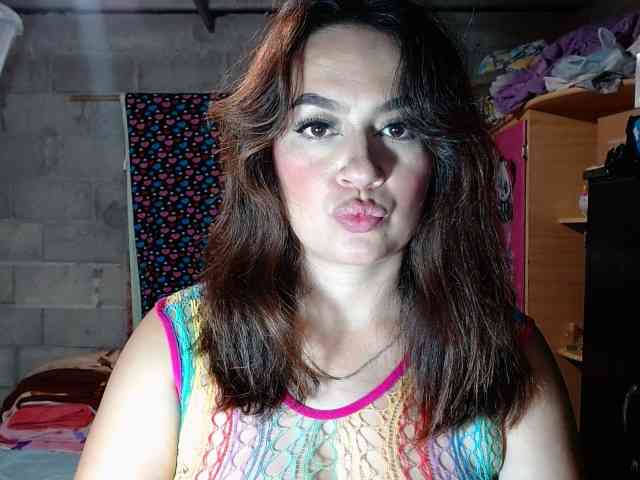 sweetfeeling30 webcam