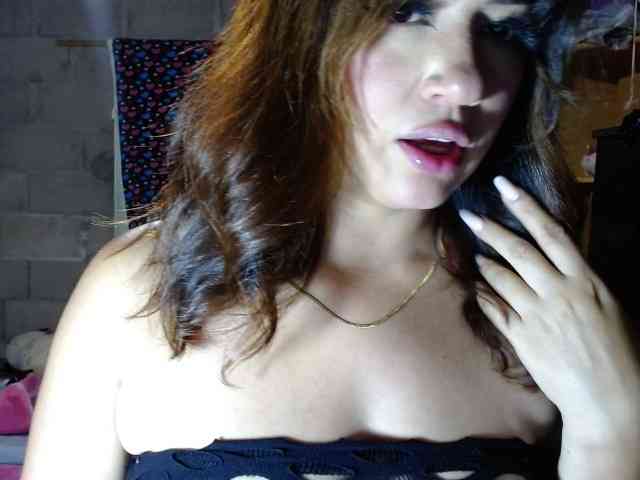 sweetfeeling30 webcam
