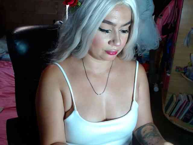 sweetfeeling30 webcam