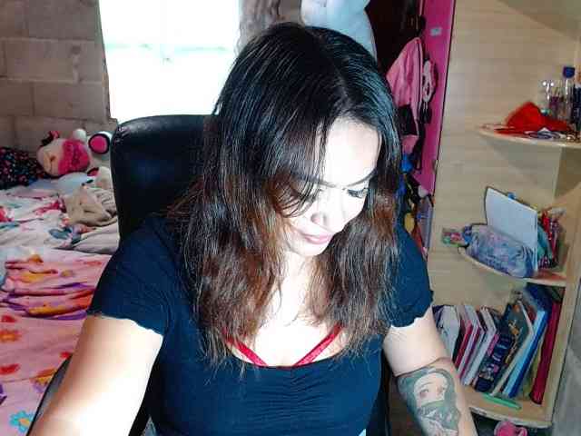 sweetfeeling30 Live Webcam on BongaCams