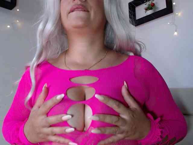 sweetfeeling30 webcam