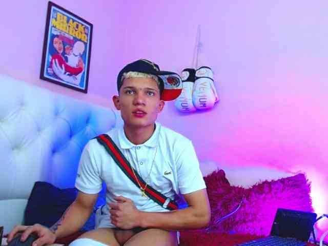 strongerboyx strongerboyx