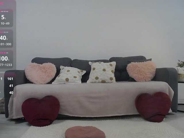 EmmaWills's BongaCams show and profile