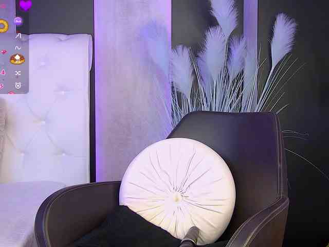 EmmaWills webcam