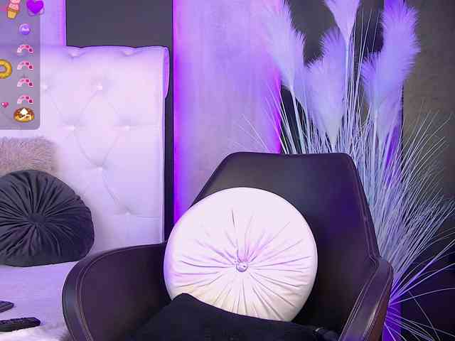 EmmaWills webcam