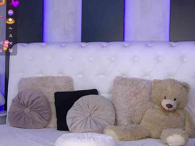 EmmaWills webcam