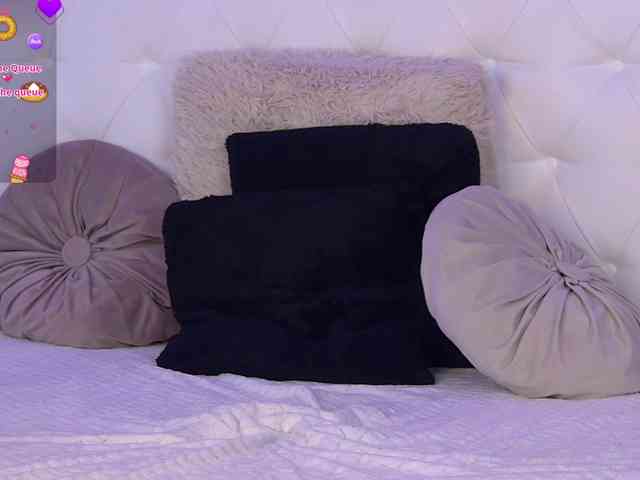 EmmaWills webcam