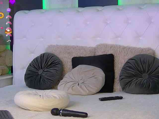 EmmaWills webcam