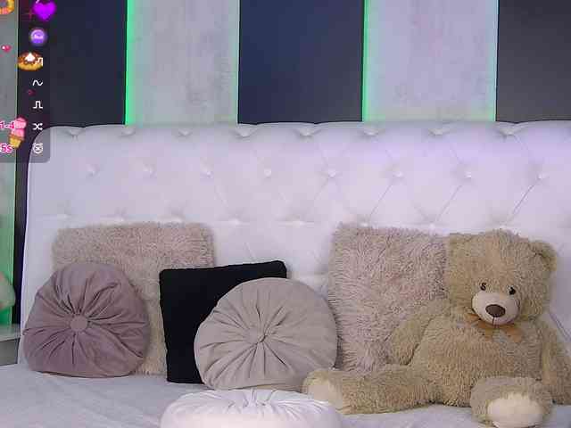 EmmaWills webcam