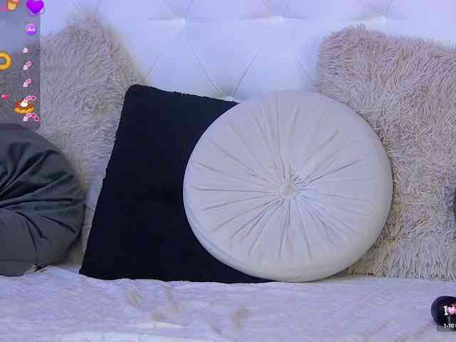 EmmaWills webcam
