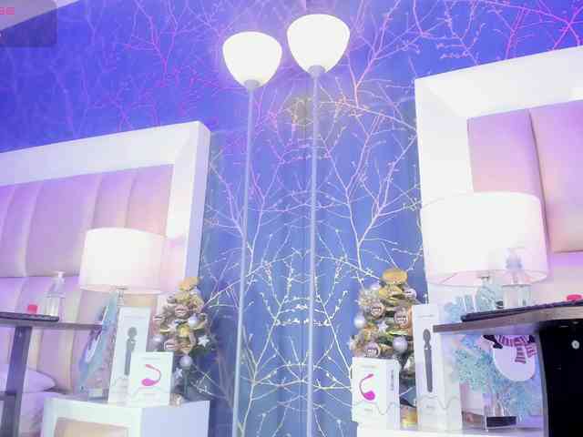 AnahisBennett AnahisBennett