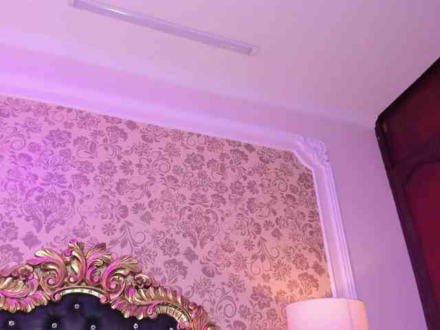 AnahisBennett webcam