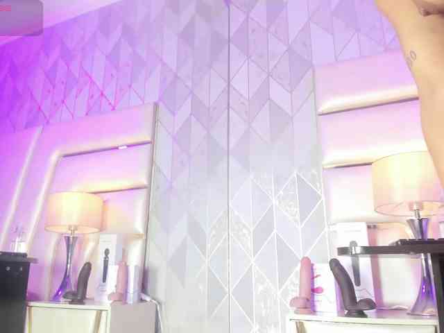 AnahisBennett AnahisBennett