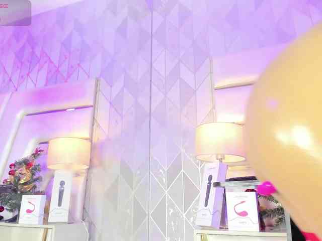 AnahisBennett AnahisBennett