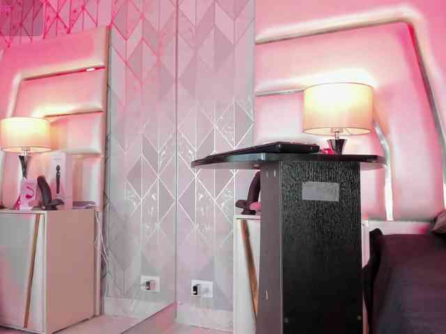 AnahisBennett webcam