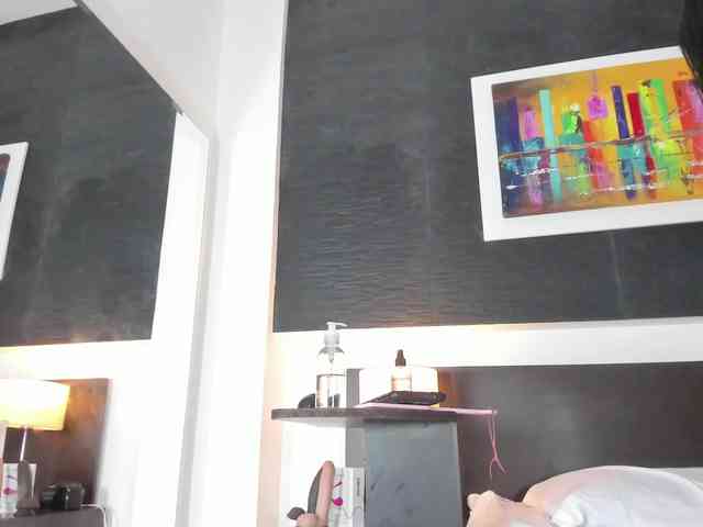 AnahisBennett AnahisBennett