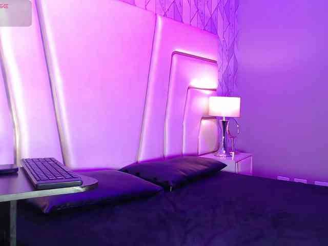 AnahisBennett AnahisBennett