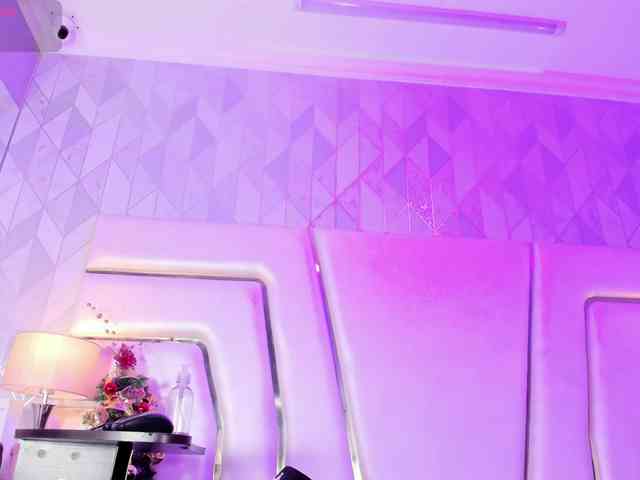 AnahisBennett webcam