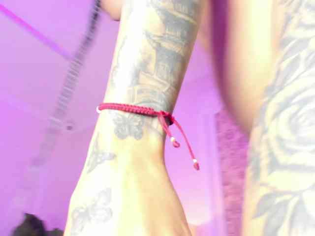 AnahisBennett webcam