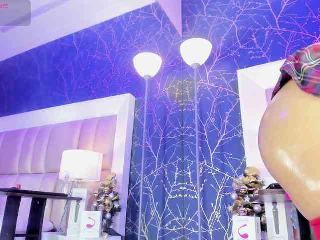 AnahisBennett AnahisBennett