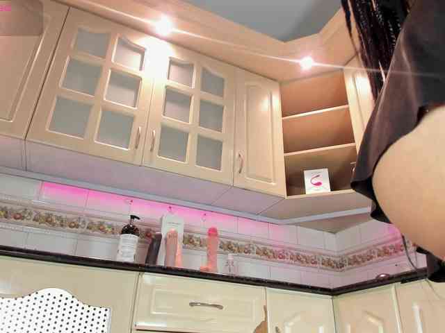 AnahisBennett AnahisBennett