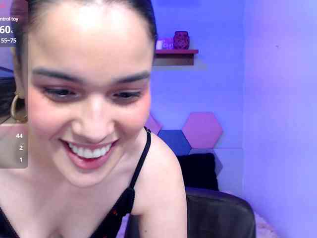 Lana-Pearce Live Webcam on BongaCams