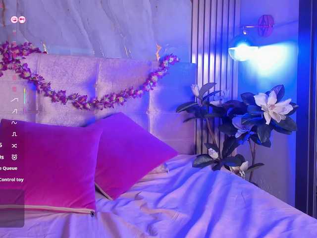 salomehillss-'s BongaCams show and profile