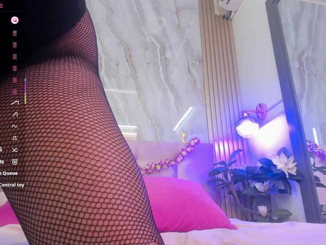 salomehillss-'s BongaCams show and profile