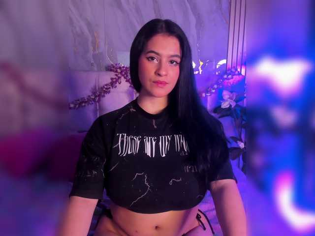 salomehillss-'s BongaCams show and profile