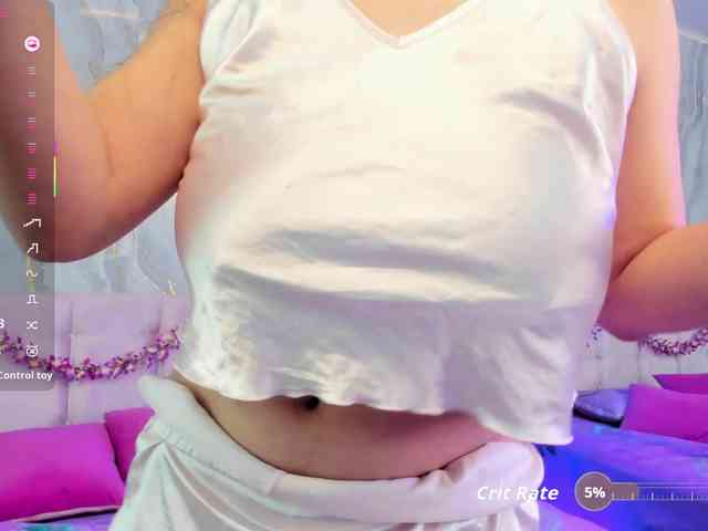 SalomeeHillss webcam