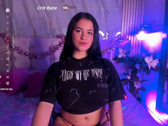 SalomeeHillss webcam